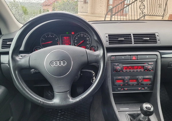 Audi A4 cena 18900 przebieg: 221200, rok produkcji 2003 z Bochnia małe 211